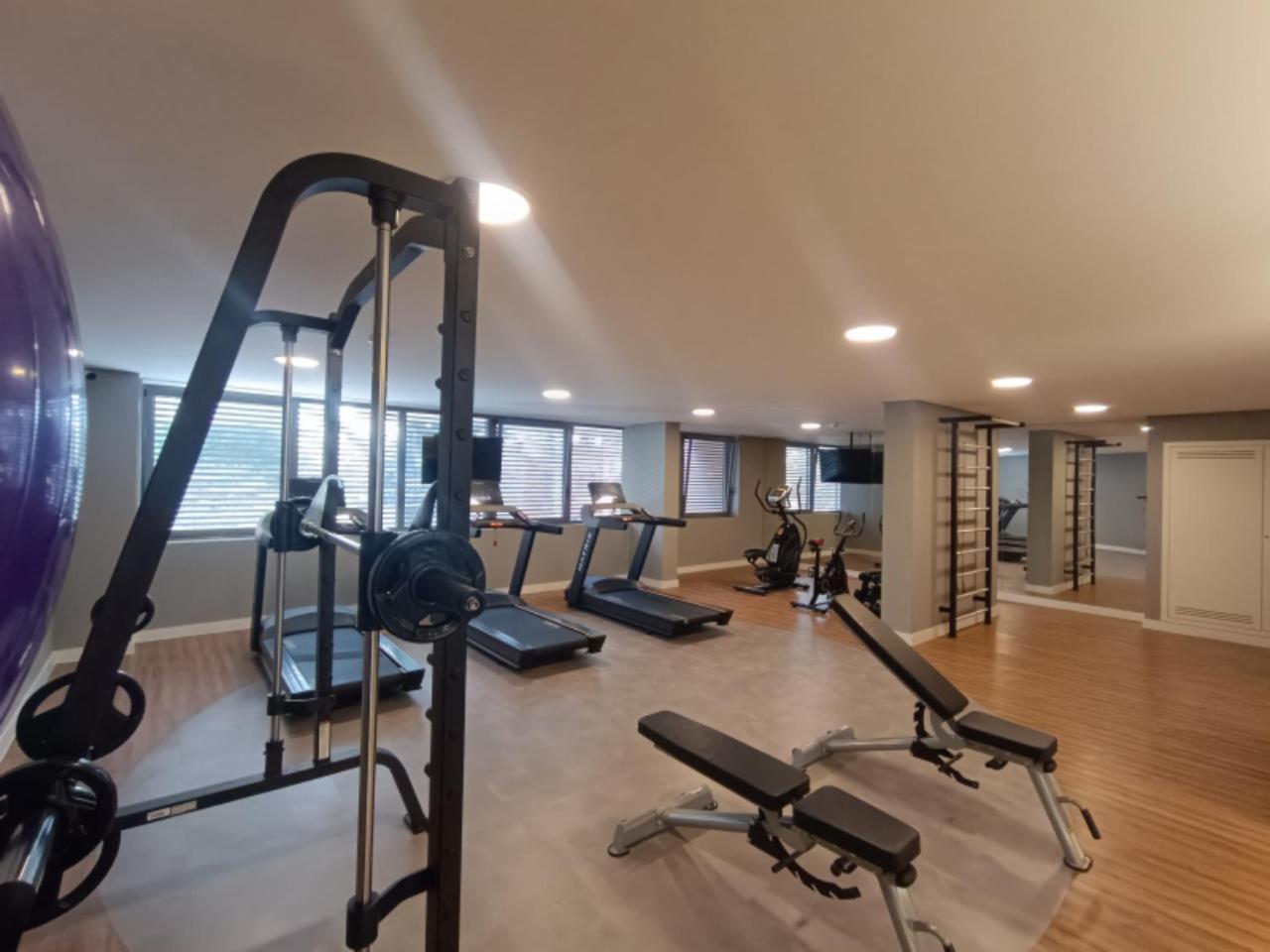 Apartment Metro Paraiso Ou Ana Rosa Com Piscina, Academia E Cowork Ate 3 Pessoas Com Maleiro E Sala De Espera